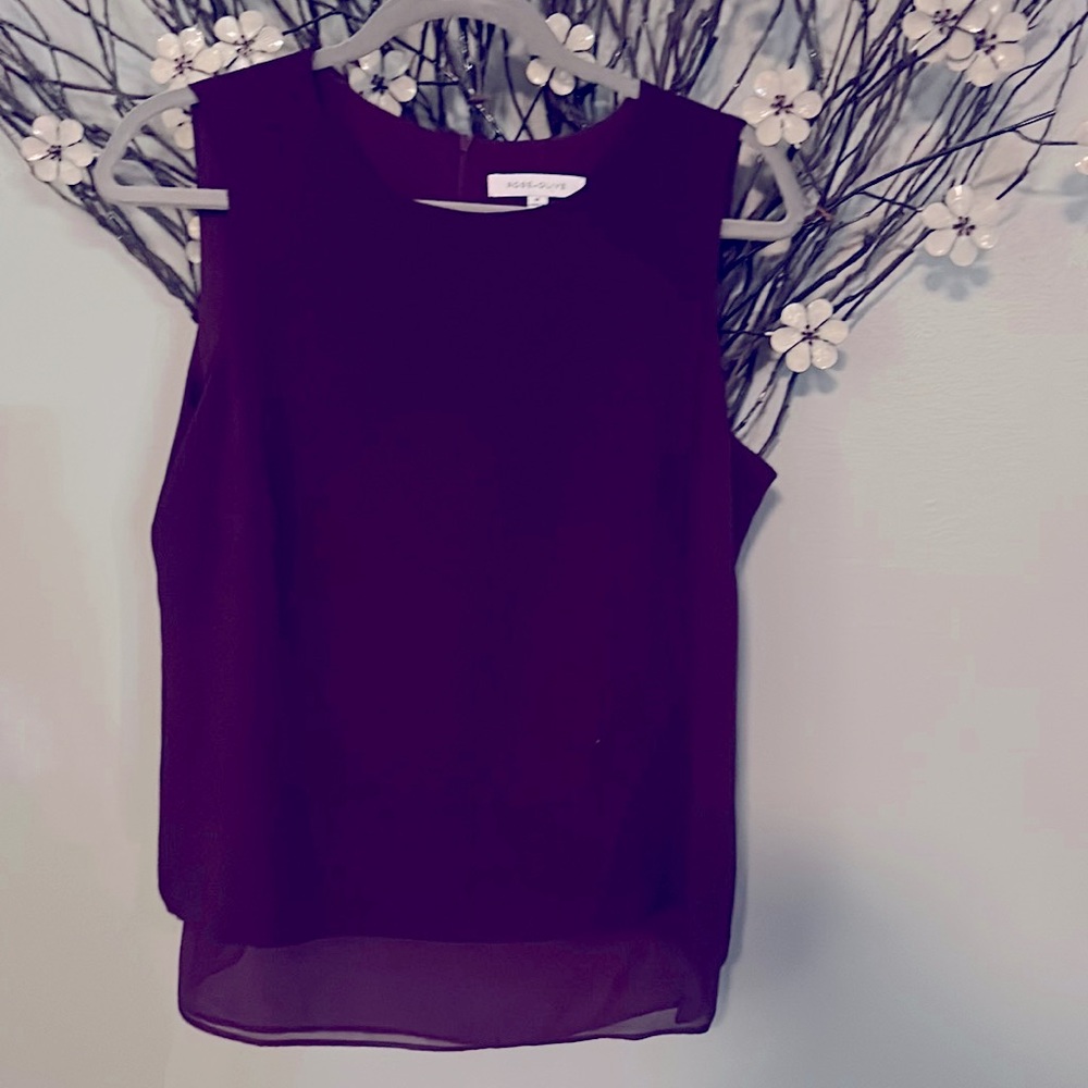 Rose & Olive sleeveless blouse